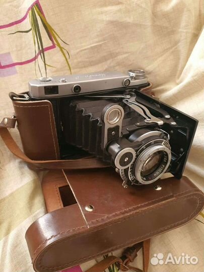 Пленочный фотоаппарат