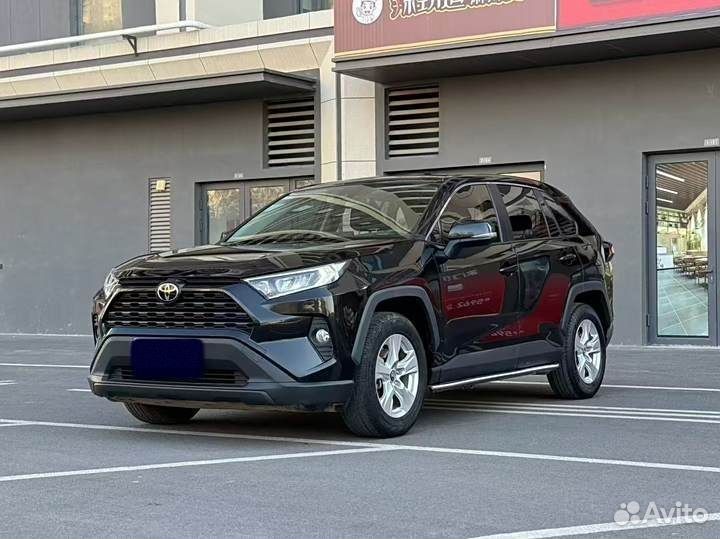 Toyota RAV4 2.0 CVT, 2021, 50 000 км