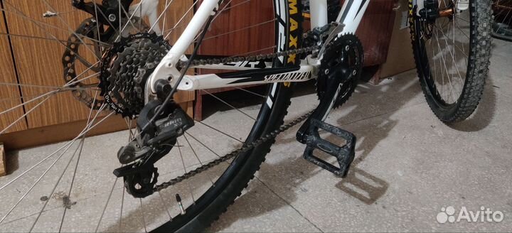 Велосипед specialized hardrock 29disc