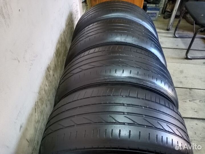 Bridgestone Dueler H/P Sport 255/50 R19