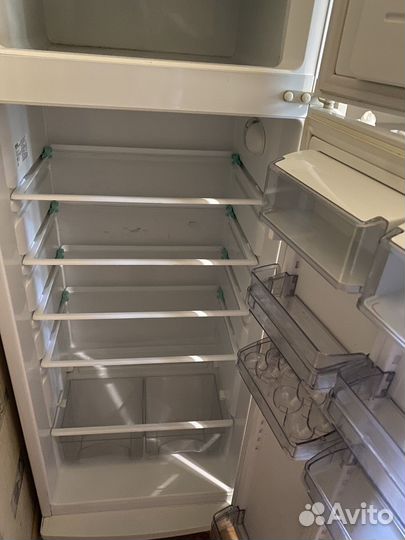 Холодильник