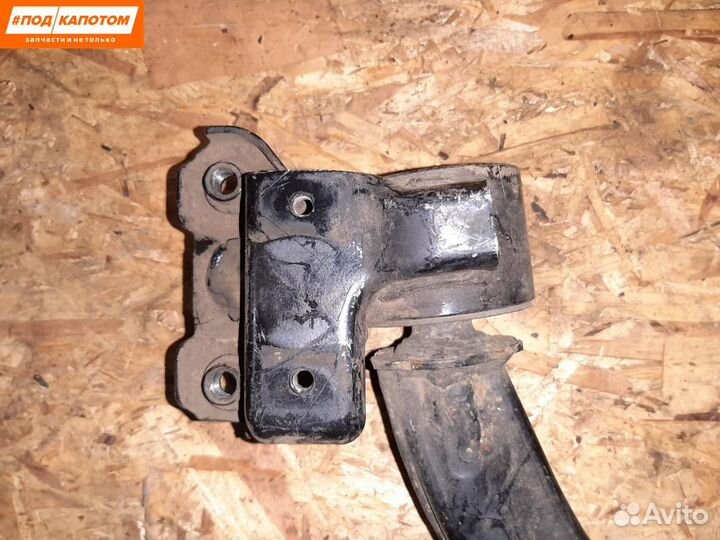 Рычаг передний левый нижний Honda CR-V 3 рест