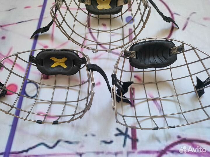 Bauer Re-akt размер M и S Маска хоккейная