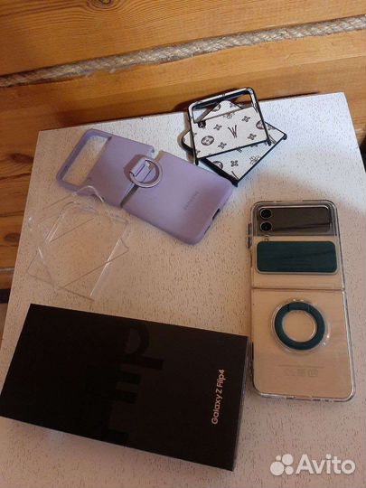 Samsung galaxy z flip 4 5G 128