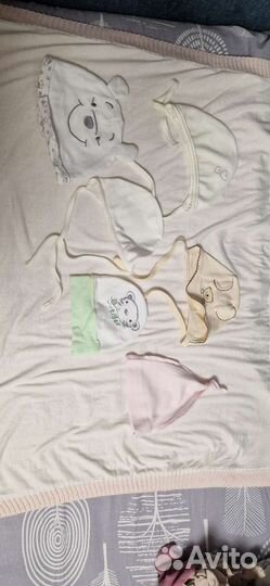 Шапочка для новорожденной девочки