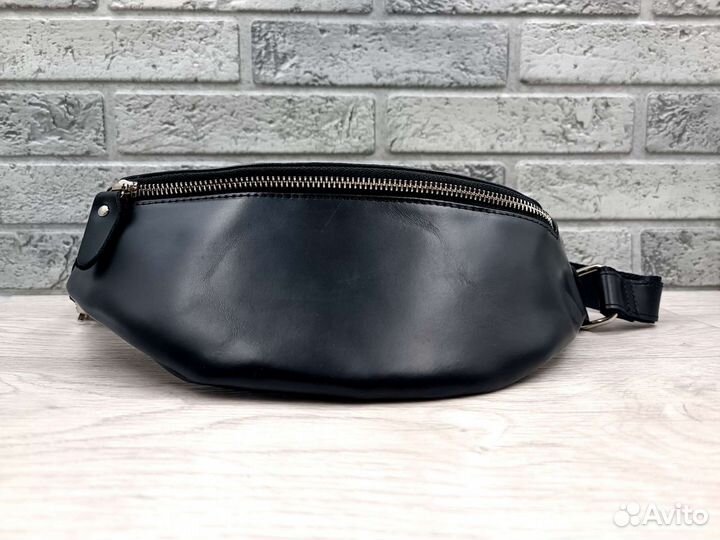 Поясная сумка кожаная черная