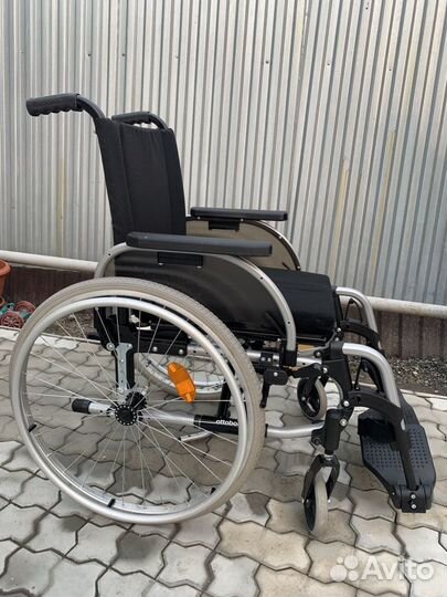 Коляска инвалидная