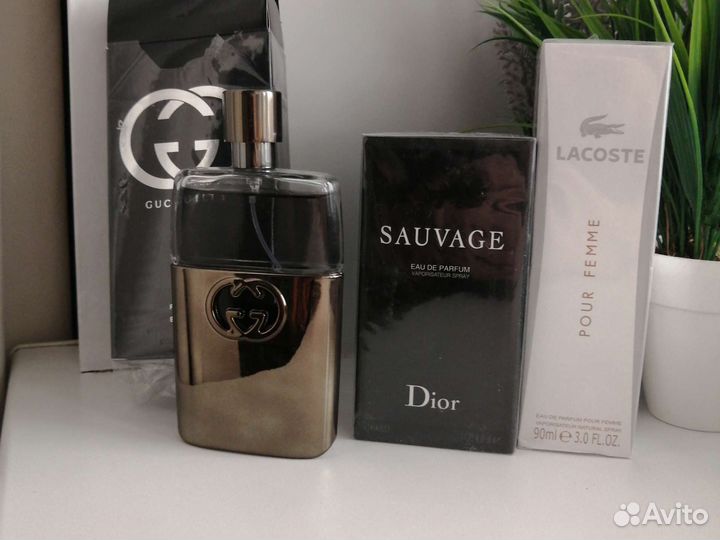 Духи несколько ароматов