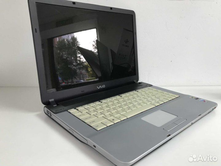 Ноутбук Sony vaio PCG-7M6P