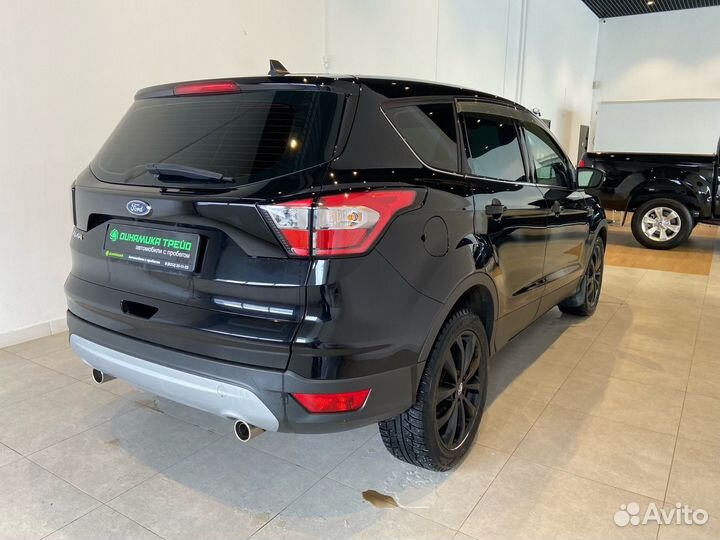 Ford Kuga 2.5 AT, 2017, 96 608 км