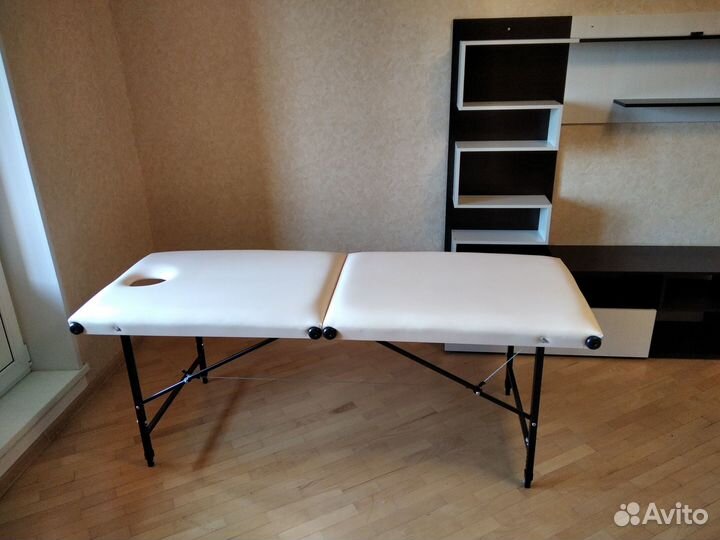 Массажный стол складной с вырезом