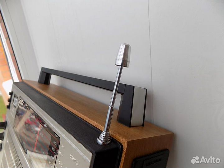 Новый радиоприёмник Selena B215(экспортная модель)