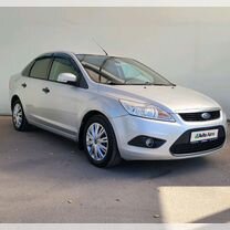 Ford Focus 1.4 MT, 2010, 300 000 км, с пробегом, цена 550 000 руб.