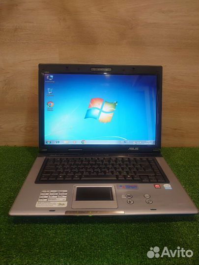 Ноутбук asus
