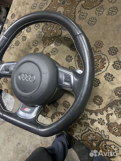 Рулевое колесо audi s3 8p 2010
