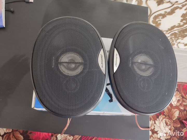 Колонки в авто