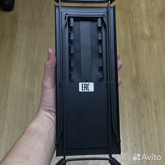 Подставка для гитары