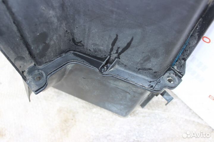 Кожух вентилятора Cadillac Escalade 2 GMT800 2004г