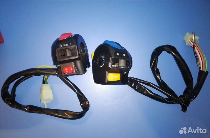 Блоки кнопок руля (пара) на мотоциклы