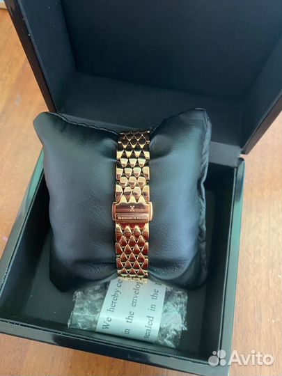 Золотые часы с бриллиантами женские швейцарские