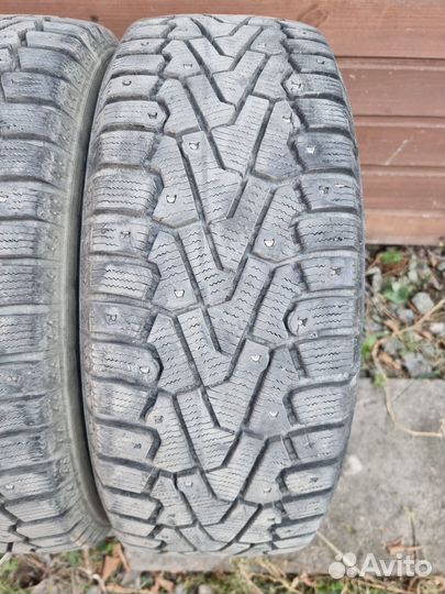 Pirelli Ice Zero 205/55 R16 94T