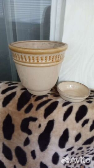 Керамический горшок