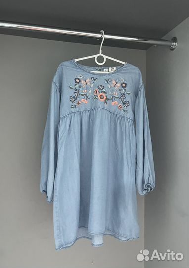 Платье H&M 134 см для девочки