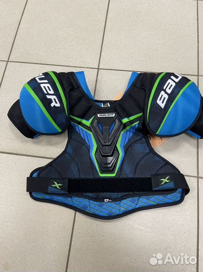 Нагрудник хоккейный Bauer X line