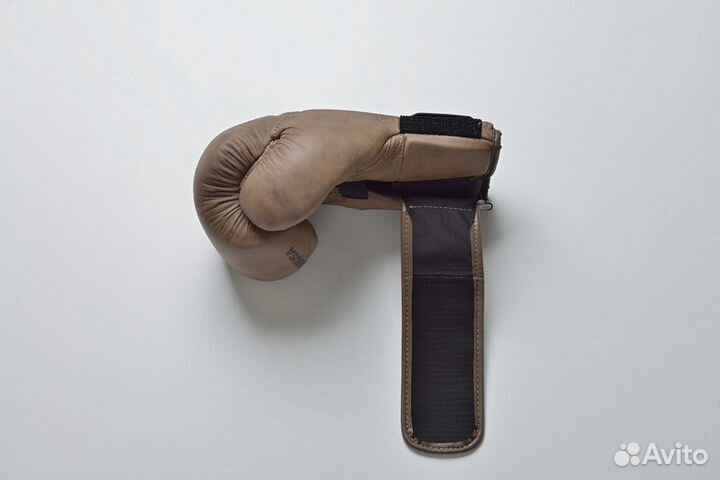 Боксерские перчатки Hayabusa T3 LX Vintage