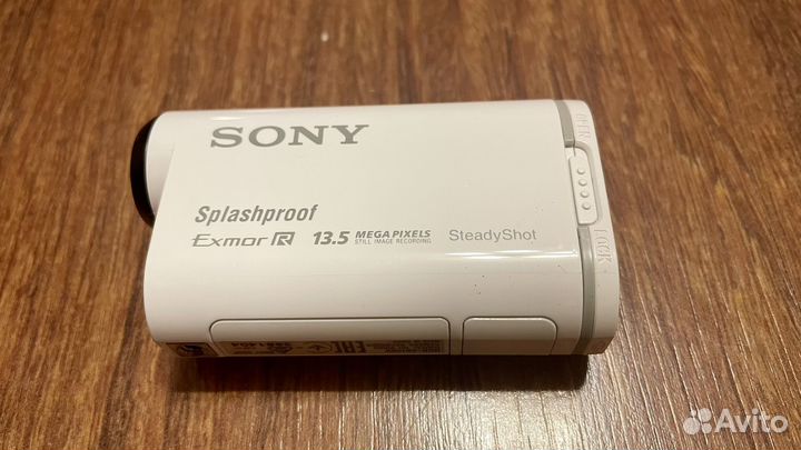 Экшн-камера Sony HDR-AS100V