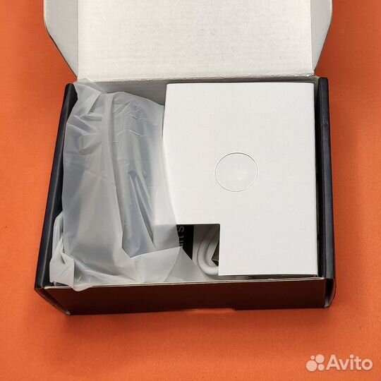 BT гарнитура TWS V8. Новая