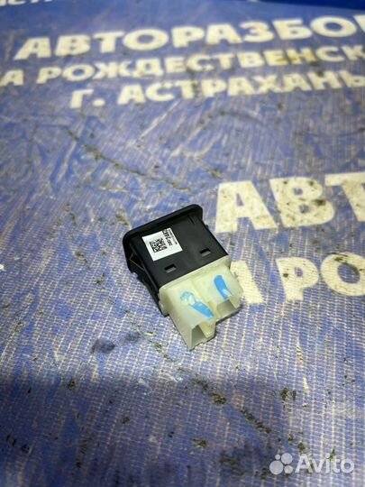 USB AUX Порт Chevrolet Aveo T300 седан 2012