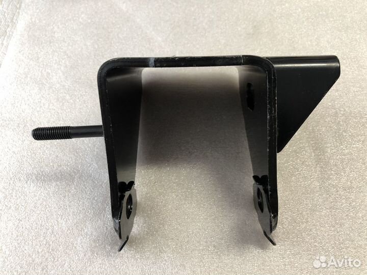 Кронштейн двс toyota Avensis T25 1232522190