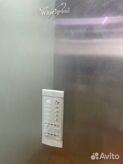 Холодильник Whirlpool