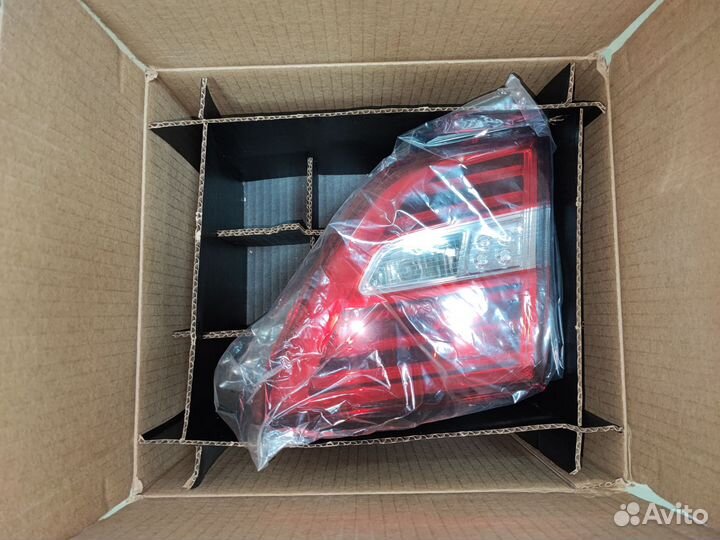 Фонарь задний mercedes W166 M-class правый внутр