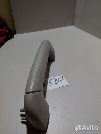 Ручка внутренняя потолочная (SsangYong Rexton)