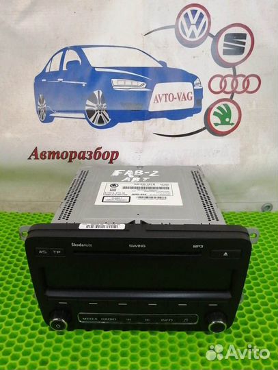 Магнитола Skoda Fabia 2 5J0035161D