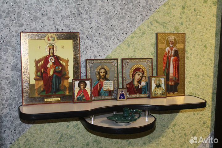 Полка для икон