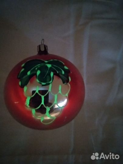 Много ёлочных украшений игрушки СССР