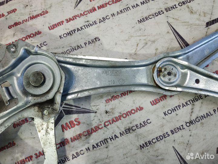 Стеклоподъемник w210 Mercedes передний