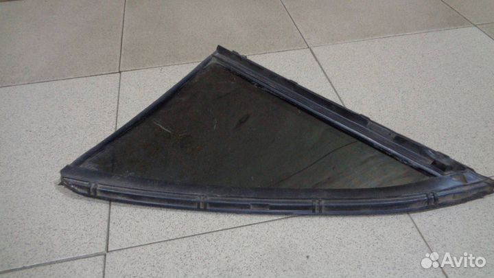 Стекло двери З/Л (форточка) Toyota Camry 40