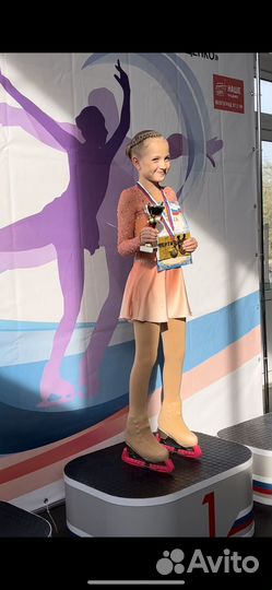 Платье для фигурного катания