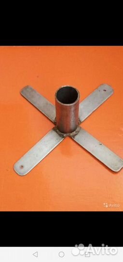 Подставка для елки