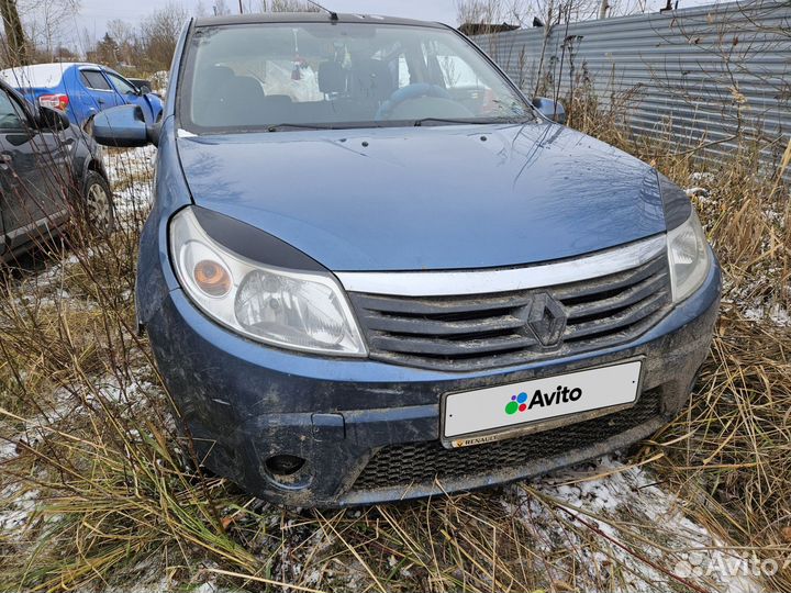 Renault Sandero 1.6 МТ, 2011, битый, 260 000 км