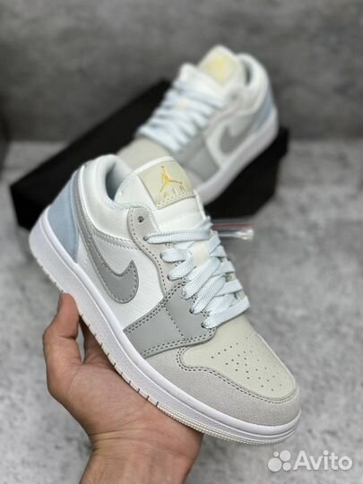 Кроссовки Nike Air Jordan 1 low