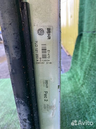 Радиатор охлаждения Porsche Cayenne 957 7LO121253A