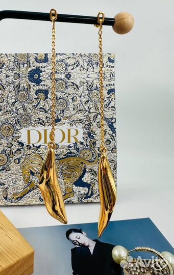 Серьги Dior