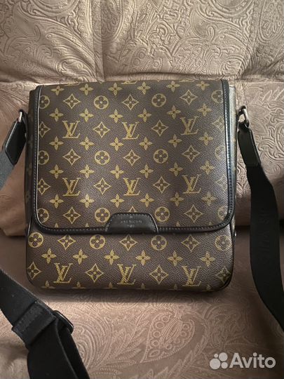 Louis Vuitton Bass MM Brown