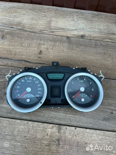 Щиток приборов Renault Megan 2 1.6 2006