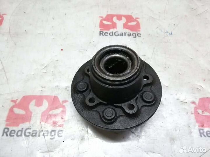 Ступица передняя Hyundai Starex A1 D4BH 2000